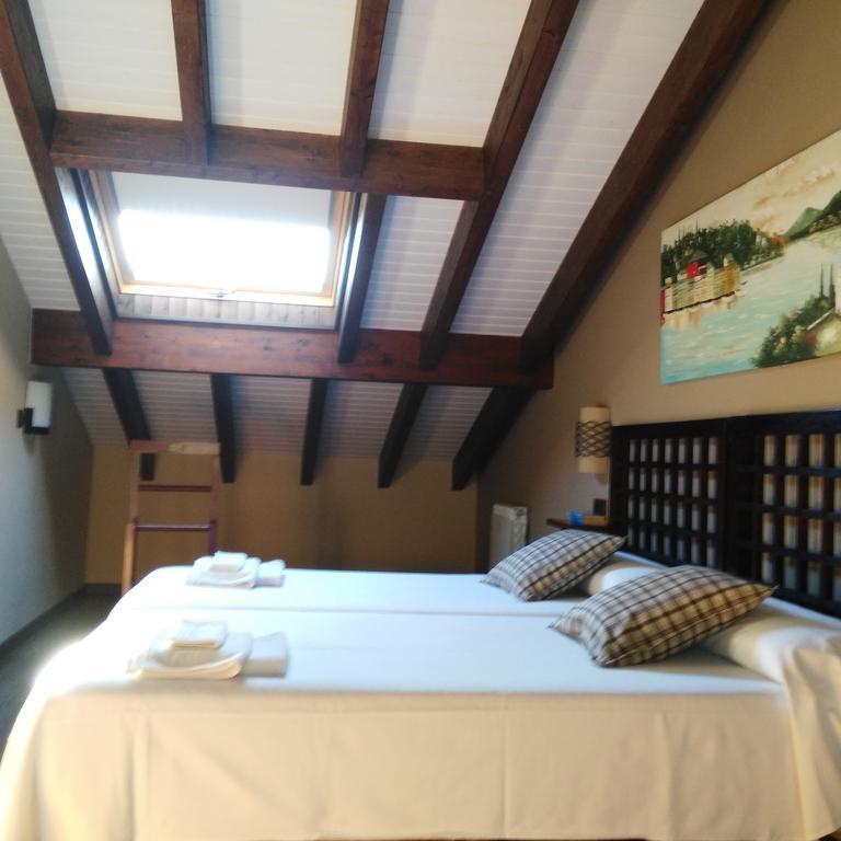 Hostal La Casona de Palu Pola de Laviana Exterior foto